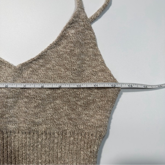 Debut Women's Beige Knit Cropped‎ Top Size Medium Large - Picture 4 of 6